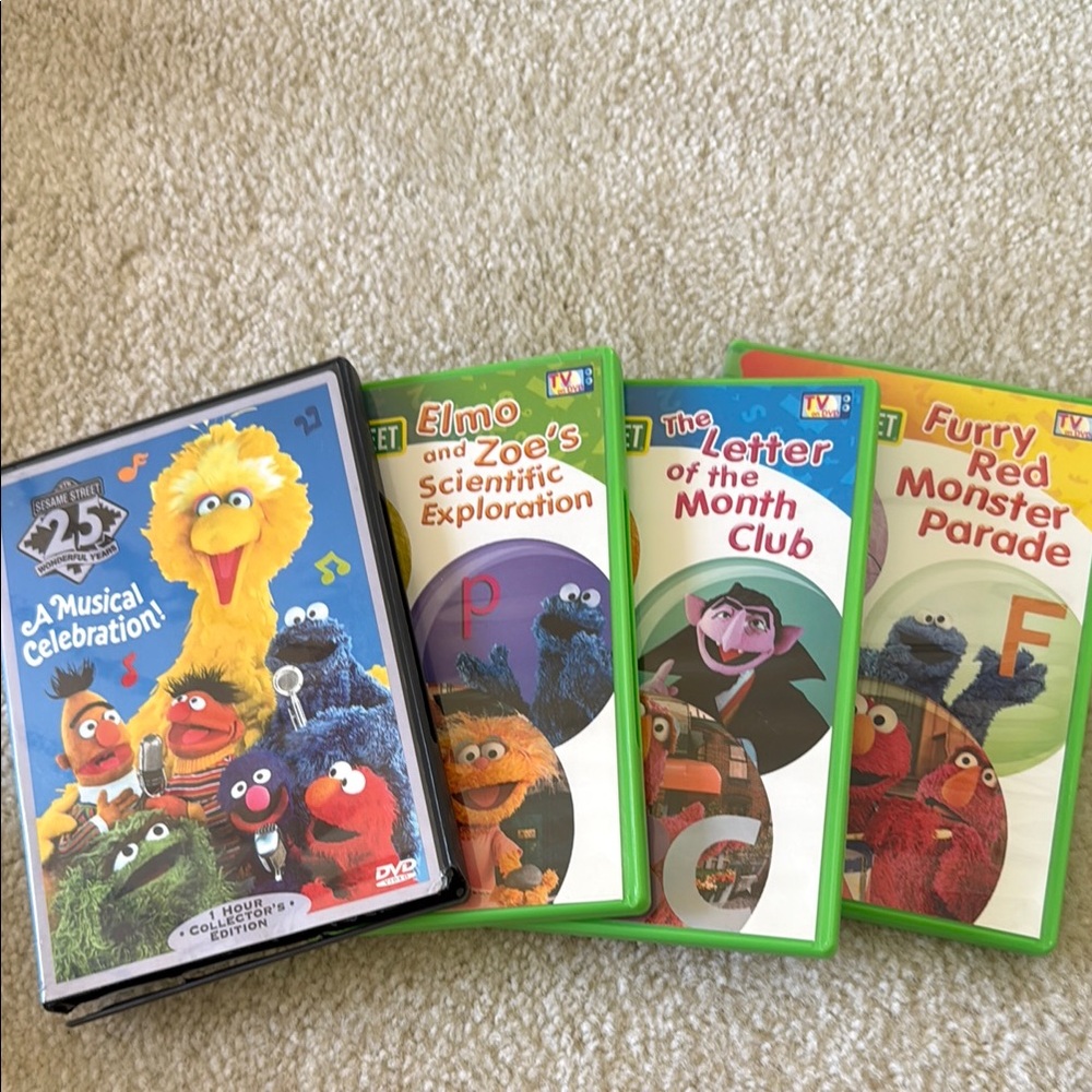 Sesame Street DVD Collection - Blue and Green
